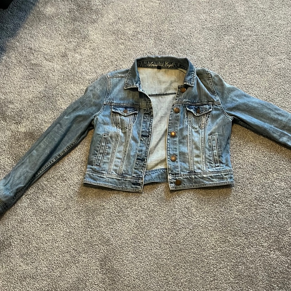 American Eagle Denim Jacket Size Large